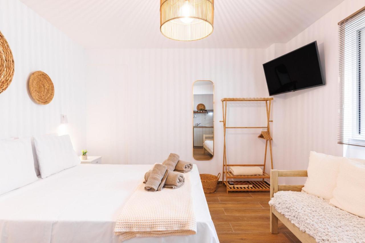 Boho Central Suites Tesalonika Bagian luar foto