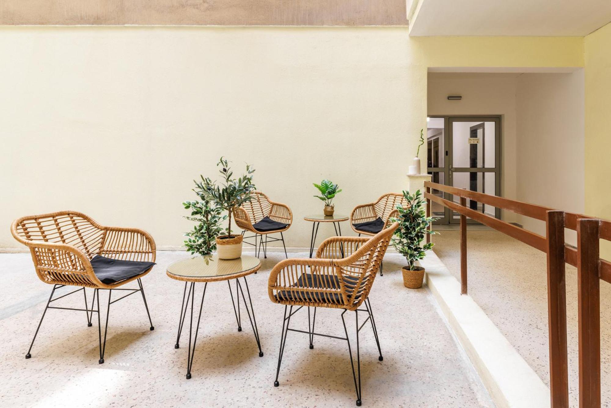 Boho Central Suites Tesalonika Bagian luar foto