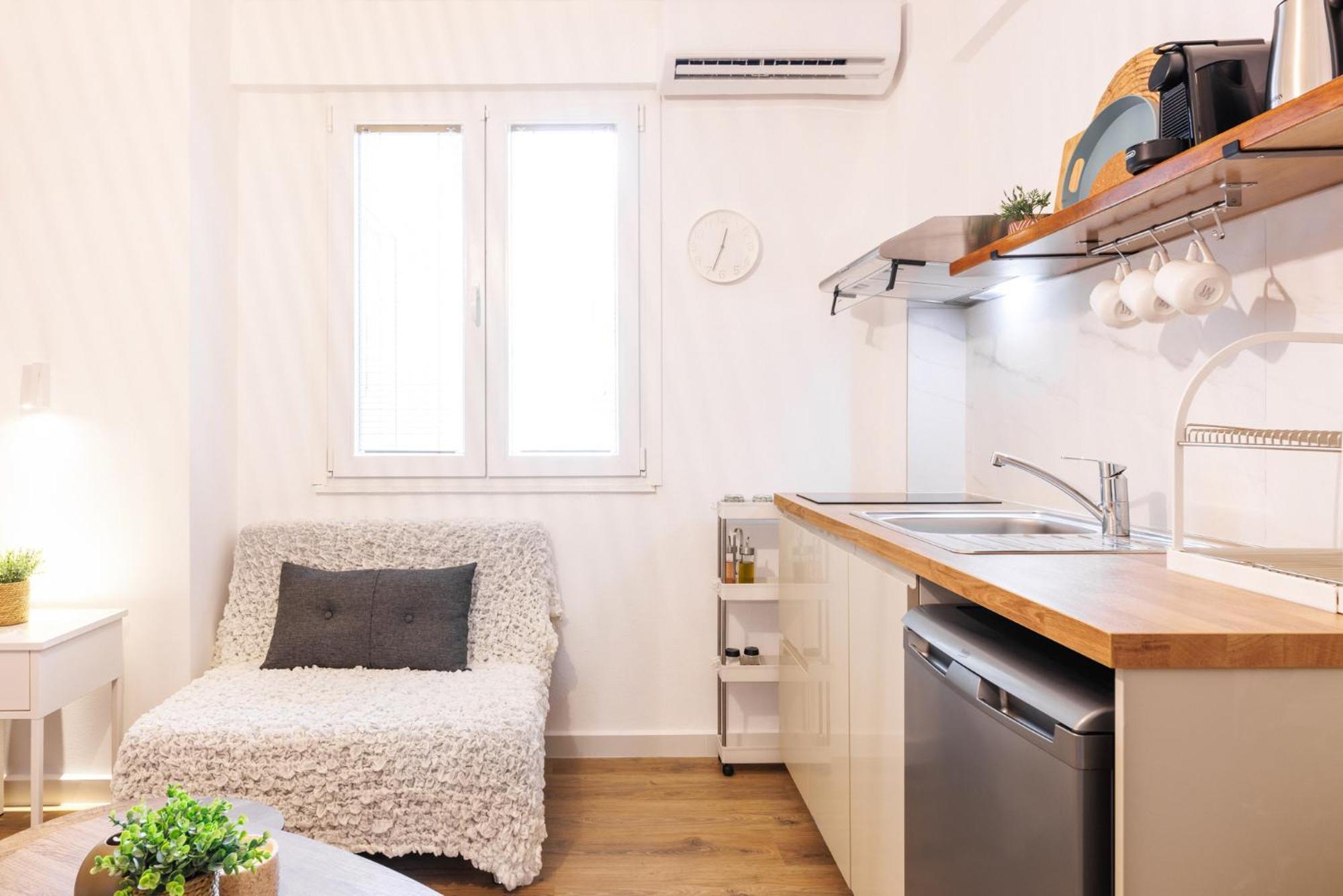 Boho Central Suites Tesalonika Bagian luar foto